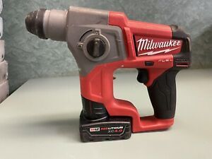 Milwaukee 2416-20 12V 5/8in M12 FUEL SDS Plus Rotary Hammer W/4.0AH BATTERY
