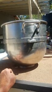 40 quart commercial mixing bowl, fits Hobart D20 mixer 16&#034;x16&#034; stainless steel