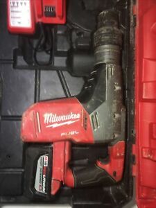 Milwaukee M18 Fuel SDS Max Cordless Hammer Drill Kit - 271722HD