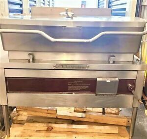 Southbend 40 Gallon Gas Tilting Skillet 