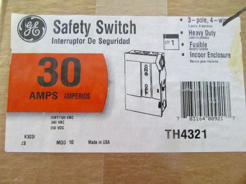 GE General Electric TH4321 Disconnect 30 Amp 3 Pole Fusible Type 1