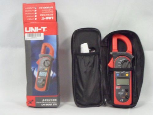 Uni-trend ut202a auto-ranging ac 600 amp clamp meter for sale