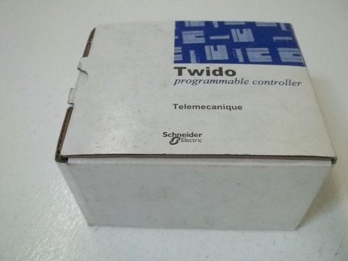 SCHNEIDER ELECTRIC TWDDMM8DRT PLC EXPANSION MODULE  *NEW IN A BOX*