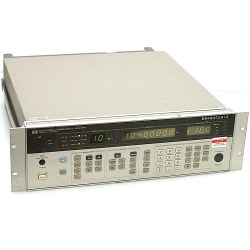 Hp 8657a signal generator 100khz-1.04ghz +13dbm/-143dbm option 001 002 bad cal. for sale