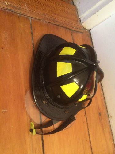 Cairns leather fire helmet new yorker large for sale
