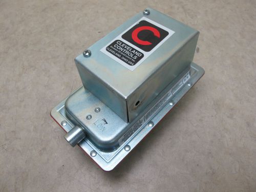 Cleveland controls afs-a furnace burner air airflow pressure sensing switch for sale