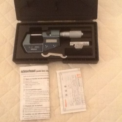 Mitutoyo 293-765-30 Digimatic Micrometer In The Case