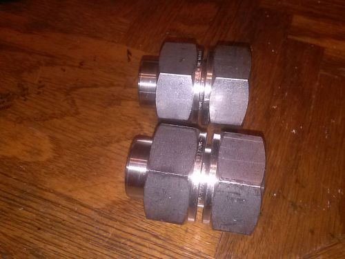 ( 2 ) Swagelok 1&#034; swivel unions