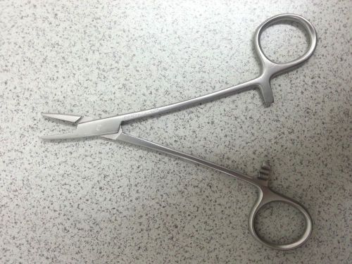 NEW Columbia Suture Needle Holder Surgical Instrument 5 inch - Stainless Steel