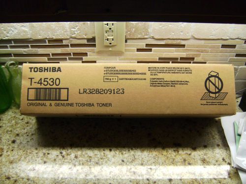 New in Box Genuine Toshiba Black Toner Cartridge type T-4530 , Free Shipping !!
