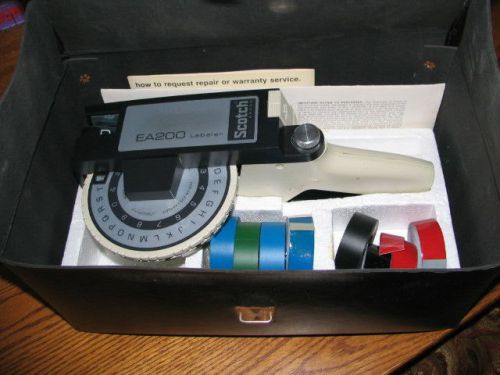 Scotch EA200 Label Maker Kit with Labeling Tape &amp; Carry Case EA-201 Bundle