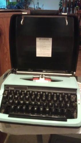 Nice Vintage Sears LIGHT TEAL BLUE Typewriter with Case - Model 268.52600