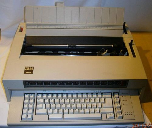 IBM Wheelwriter 5 Electric Typewriter   *Tested working*