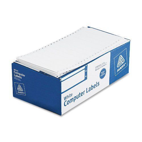 Avery Pin Fed Label - 5&#034; Width X 0.93&#034; Length - 5000 / Box - Rectangle (ave4015)