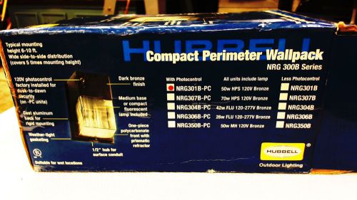 Hubbell nrg-301b-pc, 50 watt hps bronze wall pack w/ photocontrol, new in box! for sale