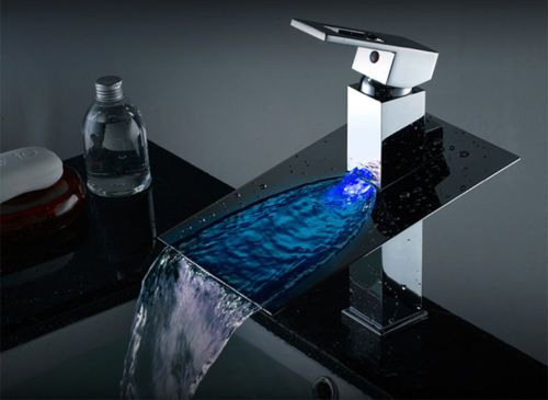 Yanksmart LED Brass Waterfall Bathroom Basin Faucet Sink Mixer Tap