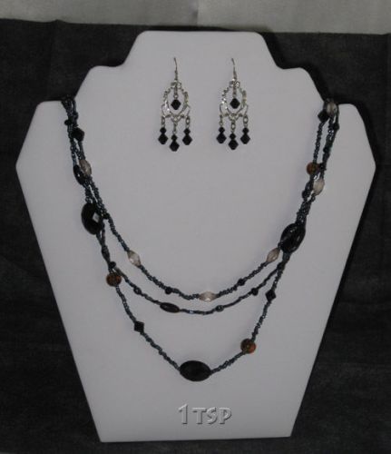 White Leatherette Necklace Display and Earring Bust Easel Stand