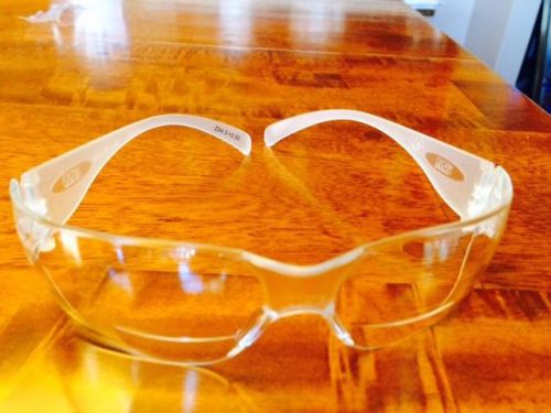 3M 11515-00000-20 Safety Reader Glasses,+2.5,Clear,Antifog G7590484  LOT OF 20
