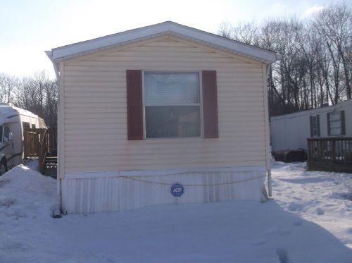 Mobile home 14&#039;x70&#039; redman , mirage for sale