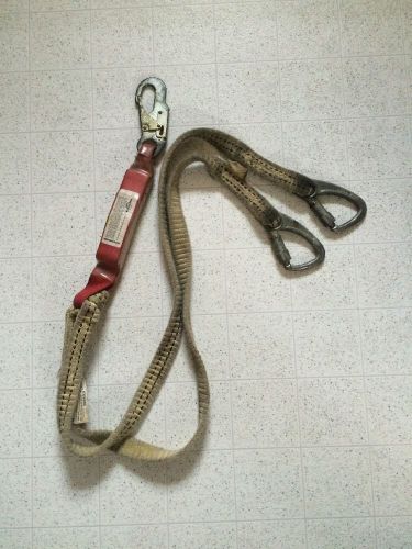 Protecta CE550AW1-SN Web &#034;Y&#034; Tie-Back Shock Absorbing Lanyard Harness