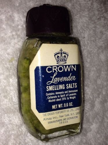 1940s nos •• CROWN •• smelling salt BOXING emt paramedic ems ~~~