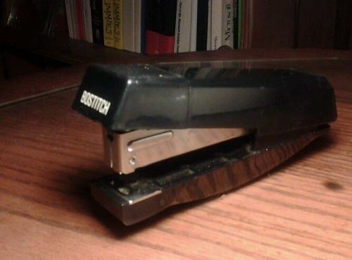 StanleyBostitch stapler B600P