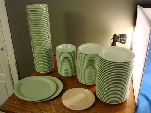 Lot of 125 of Green Melamine Carlyware Texas Ware 9&#034; &amp; 6-1/2&#034; Plates, Bowls COOL