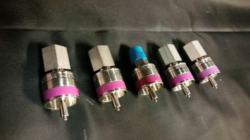 Swagelok ss-qc4-d-4pfk7 quick connect fitting 1/4&#034; female npt stainless lot of 5 for sale