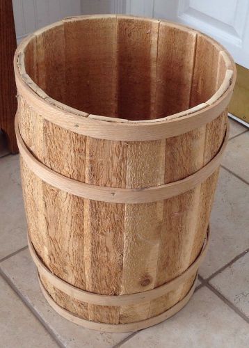 Cedar Display Barrel for Retail Or Candy Store 12&#034;x19&#034;