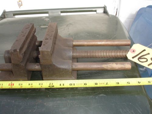 Old National Machinist Vise