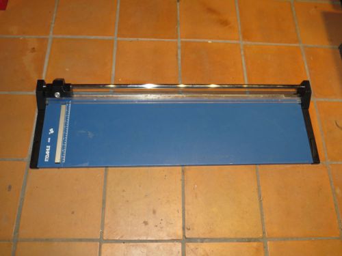 Dahle 556 Professional Trimmer 37 1/2&#034;