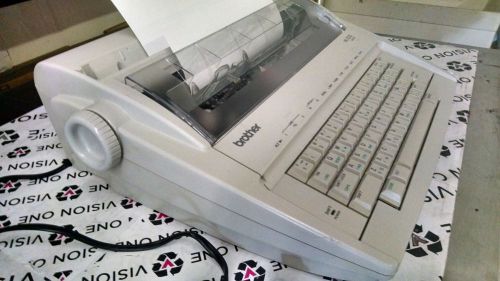 Brother ML100 Daisy Wheel Electronic Standard Typewriter  w/ NO Ribbon