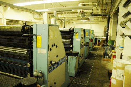 Printing press 1987 miehle roland   840   8 color  28x40 inch for sale