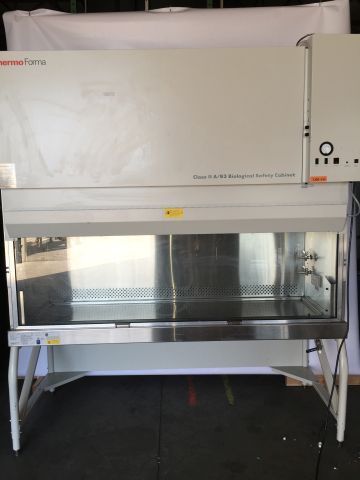 Thermo Forma 1286 Class II A/B3 Biological Safety Cabinet