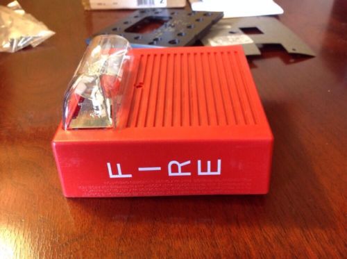 New cooper wheelock red audible fire alarm strobe 129025 for sale