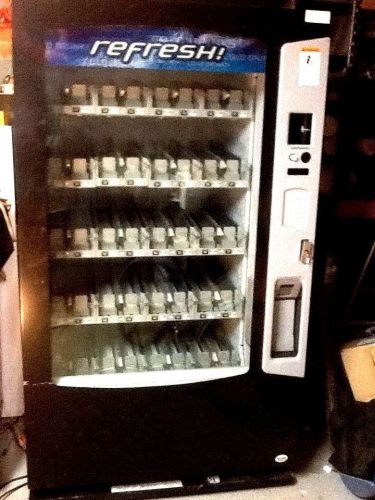 Vendo Vue 40 Vending Machine