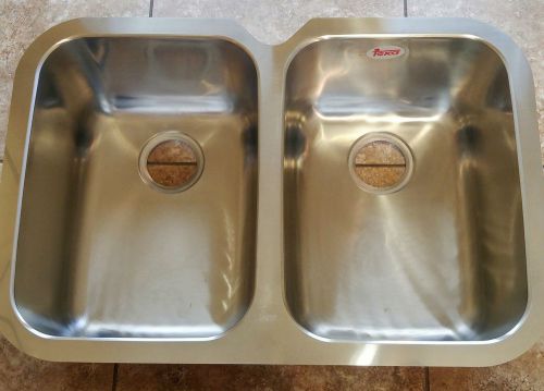Teka European lrg 13x18x10&#034; double bowl/tub stainless steel sink~Never installed