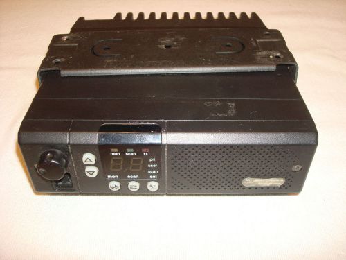 Motorola M34GMC29C3AA Commercial Two-Way Radio