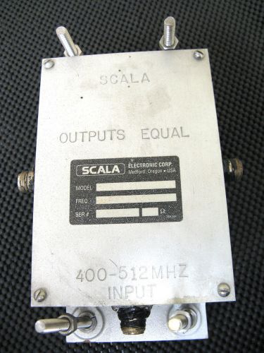SCALA 50 Ohm (2) Two Way RF Power Divider 400-512 MHz W/ Clamps For UHF Antennas