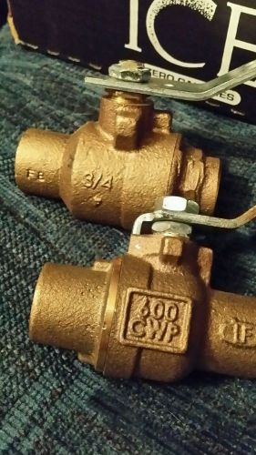 2 SHUT OFF VALVES 3/4&#034; BRASS 600 CWP.  150 SWP CRIMP WITH LEVER 2 FOR $10.00.