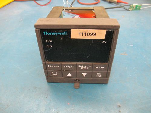Honeywell  dc200h-0-000-100000-0 digital temp controller for sale