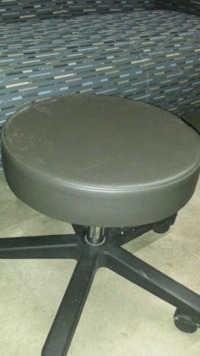 Midmark Used spin Exam stools        Price is per stool