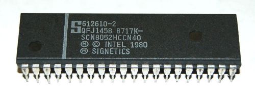 Rare Signetics SCN8052HCCN40 Single Chip 8 Bit Microcontroller Electronic Part