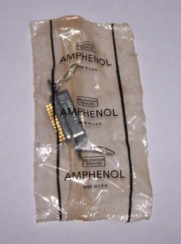 Amphenol 57-40240, 24 Position Recptacle Connector w/ Spring Latches NIP