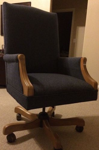 Paoli Inc Rolling Office Chair Used Local Pickup ONLY! Blue And Wood Accent