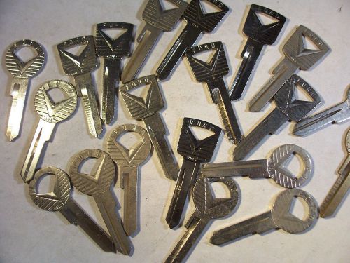 10 sets  vintage ford mustang  briggs   nos  1960  key blank  uncut   locksmith for sale