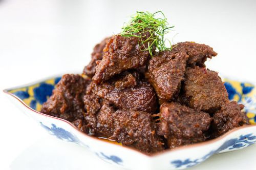 Legendary Indonesian Beef Rendang yummy recipe