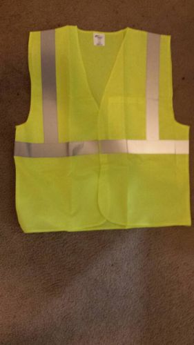 Solid Reflective Safety Vest with 1 pocket, L/XL, ANSI/ISEA Class 2
