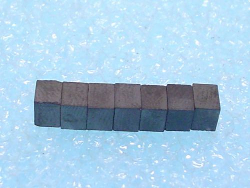 Set of 7 Ordine Magnets 981.600.032 Magnet Squares