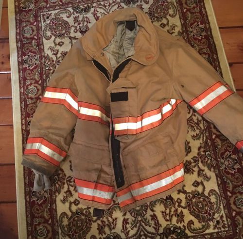 Turnout Gear Set Jacket And Pants By Globe Wells Captain